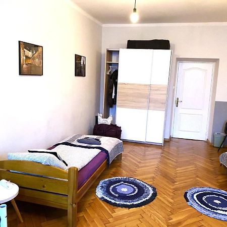 Ferienwohnung Lares And Penates Krakau Exterior foto