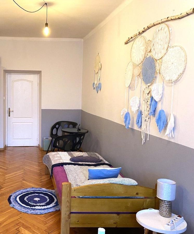 Ferienwohnung Lares And Penates Krakau Exterior foto